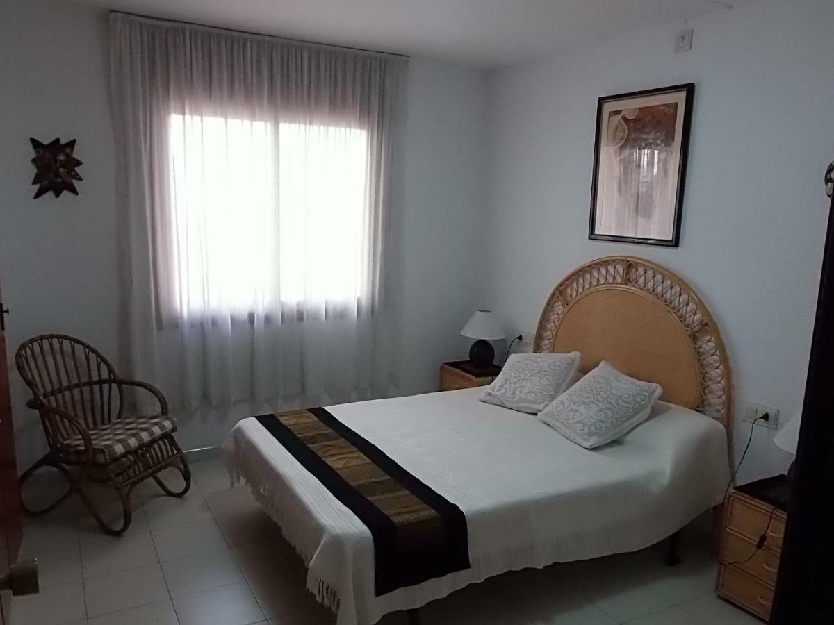 100M2 Big Apartment Private Garden And Pool/ 100M2 Gran Apartamento Jardin Privado Y Piscina / Acogedor Apartamento En Zona Tranquila Y Agradable Камбрілс Екстер'єр фото